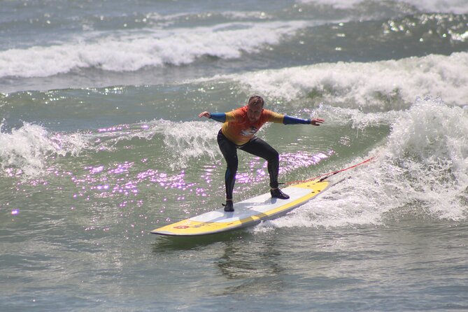 Beginner Surf Lesson in Lima, Peru - Accessibility Information