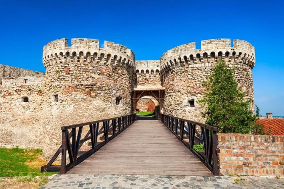 Belgrade : Must-See Attractions Private Walking Tour - Customer Reviews and Feedback