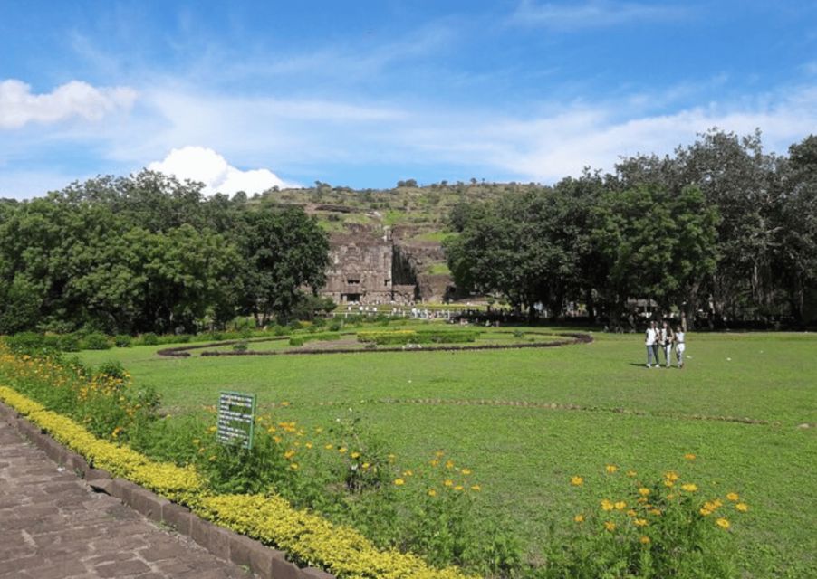 Best of Aurangabad With Caves (Full Day City Tour by Car) - Key Attractions