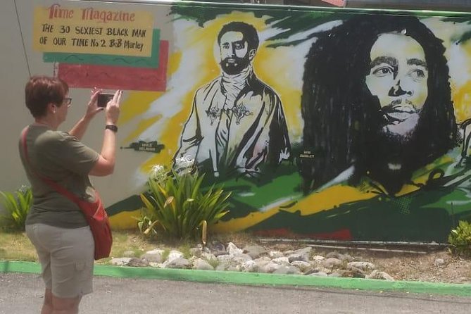 Bob Marleys Nine Mile & Dunns River Falls Tour: Transportation & Ticket - Tour Highlights