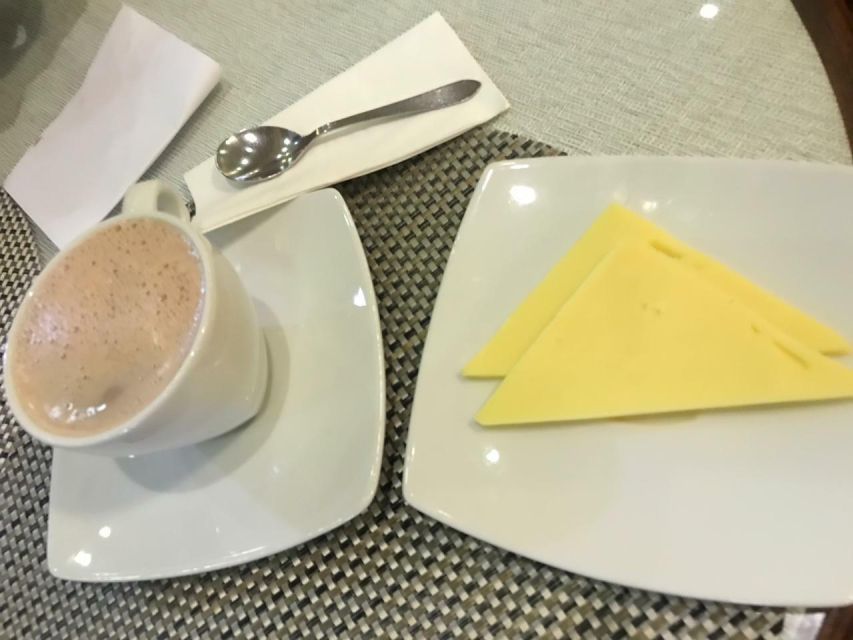 Bogota: Food Discovery Tour - Meeting Point and Accessibility