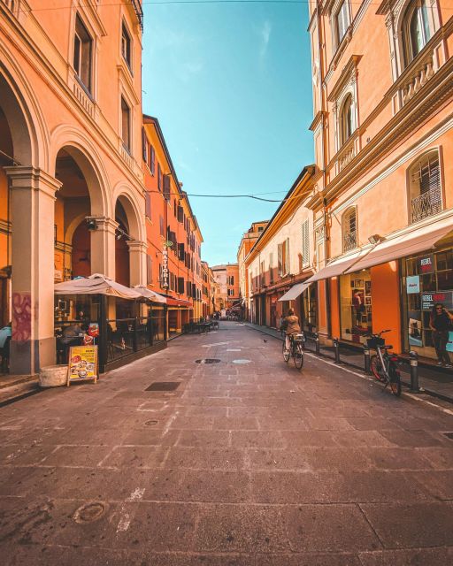 Bologna: Self-Guided Audio Tour - Inclusions and Requirements