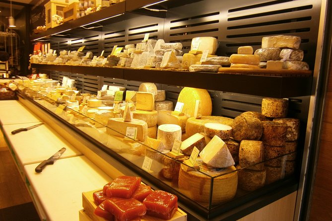 Bordeaux Historic and Gourmet Food Walking Tour - Participant Requirements