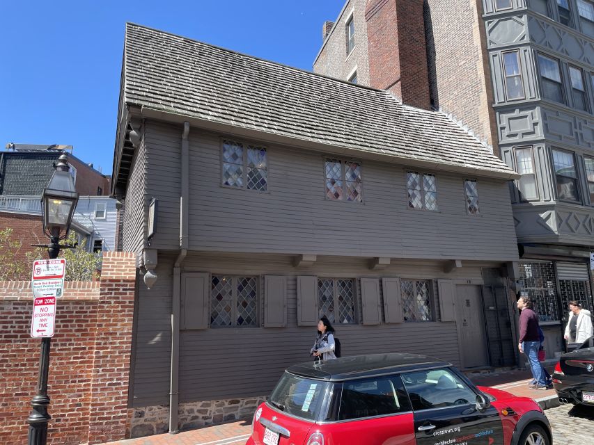 Boston: Self-Guided Freedom Trail Walking Audio Tour W/ App - Audio Guide Experience