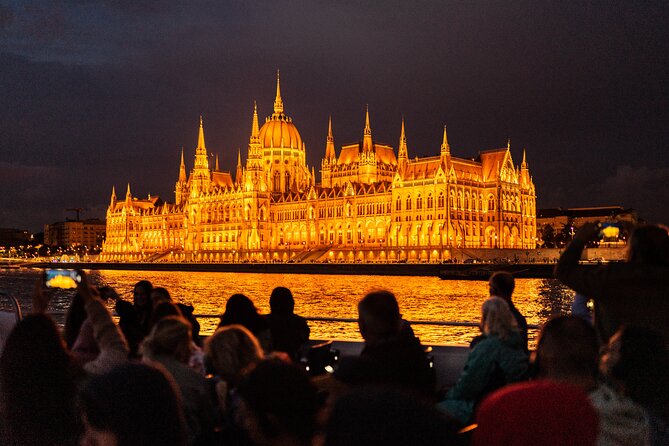 Budapest Danube River Sightseeing Night Cruise - What to Expect During the Cruise