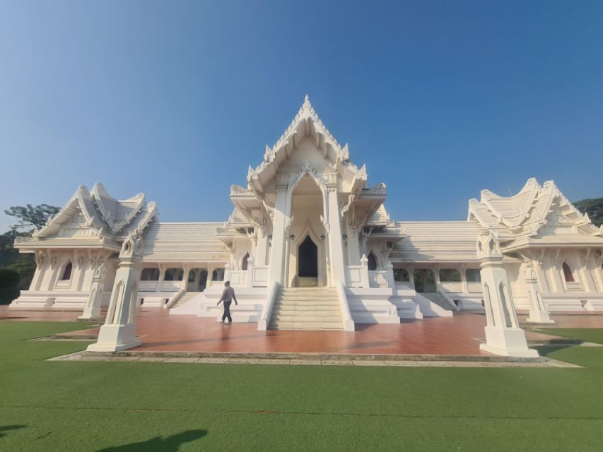 Buddhist Pilgrimage Tours To Sanctify Your Soul - Unique Activities Offered