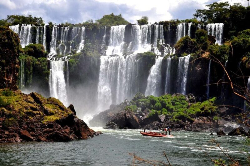 Buenos Aires: Iguazú Falls Day Trip With Flight & Boat Ride - Transportation Options