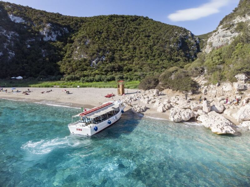 Cala Gonone: Guided Boat Tour to Cala Luna Beach - Inclusions and Meeting Point