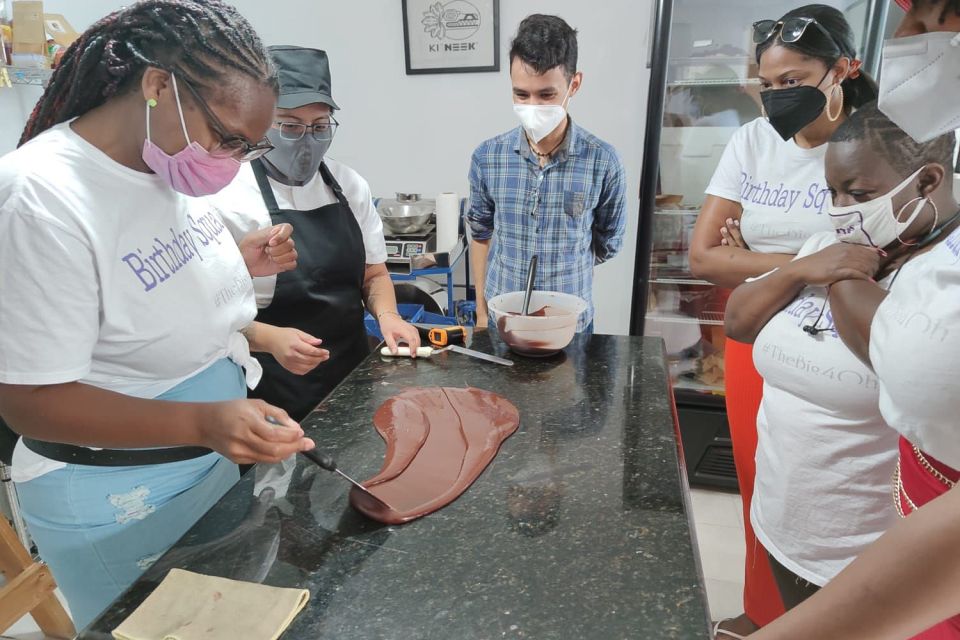 Cancún: Chocolate Making Class and Tasting With Chef - Tasting Real Ancestral Chocolate