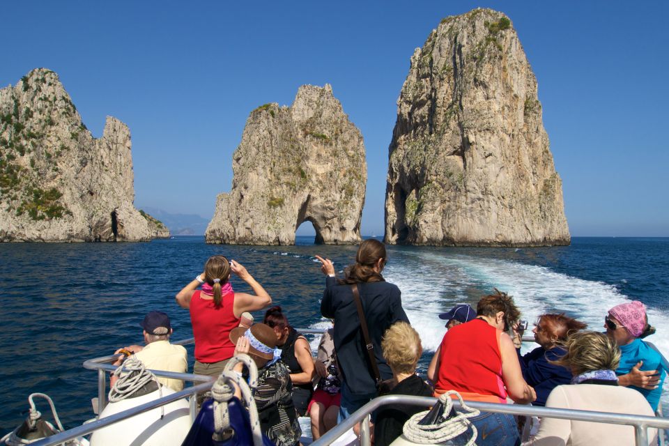 Capri: Guided Island Highlights Boat Tour - Detailed Itinerary