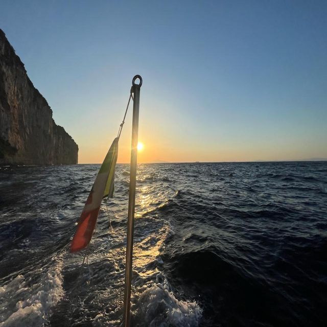 Capri: Private Guided Cruise & Island Highlights at Sunset - Meeting Point