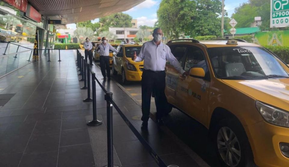 Cartagena: Airport-City Center Transfer - Customer Reviews