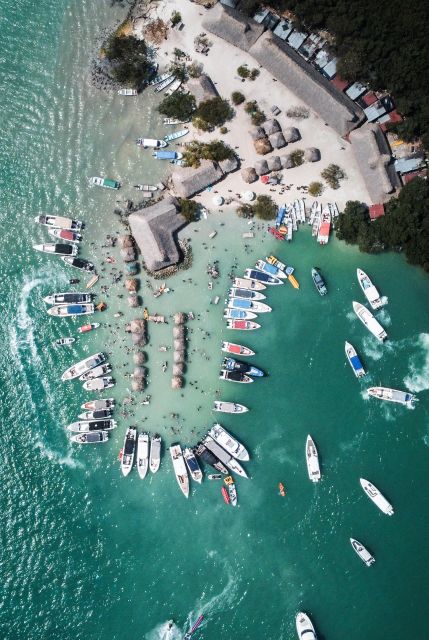 Cartagena: Sunset Bay Tour Up To 10 People - Location Insights