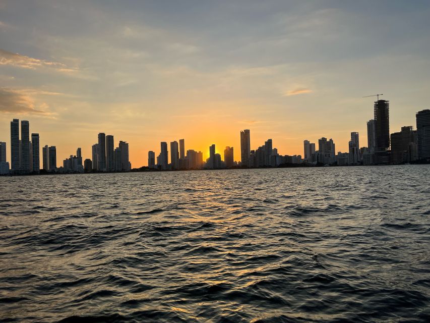 Cartagena: Sunset Boat Party With Open Bar and Club Cover - Booking and Cancellation Policy