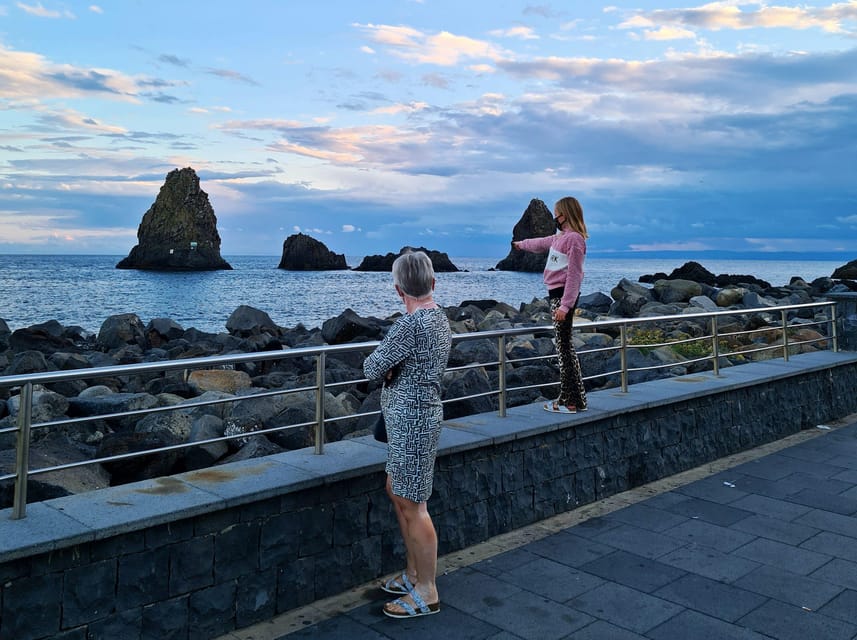Catania: Hop-On, Hop-Off Bus to Acicastello and Acitrezza - Highlights of the Journey