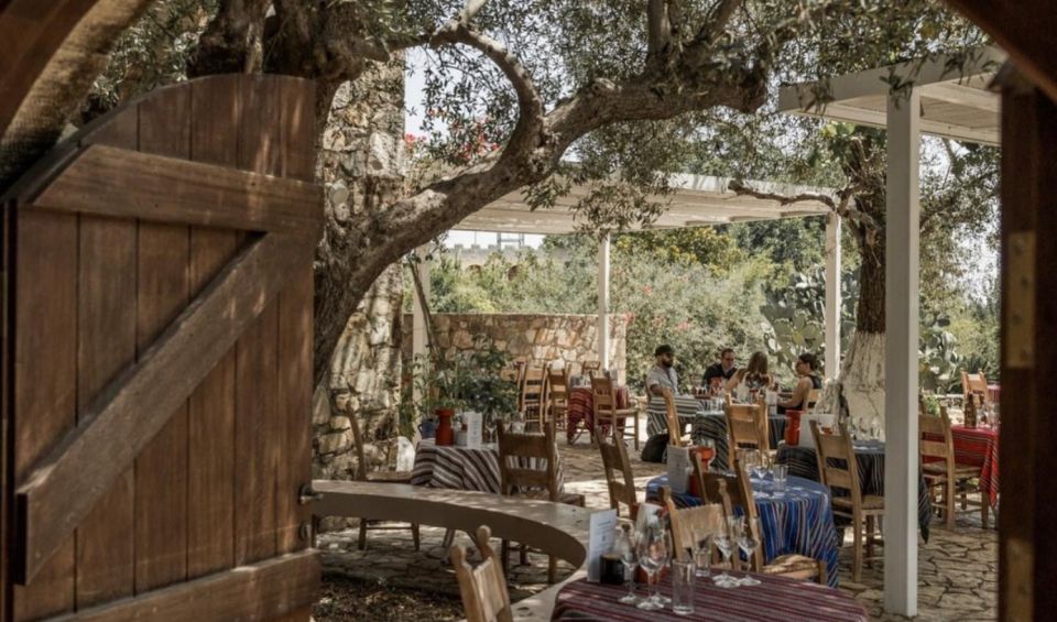 Chania Luxury Jeep Safaris: Manousakis Vineyard & Winery - Wine Tasting Experience