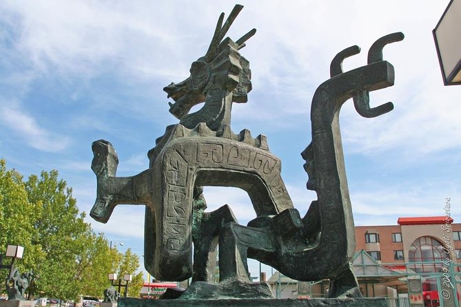 Chicagos Chinatown Food and Walking Tour - Experienced Tour Guides