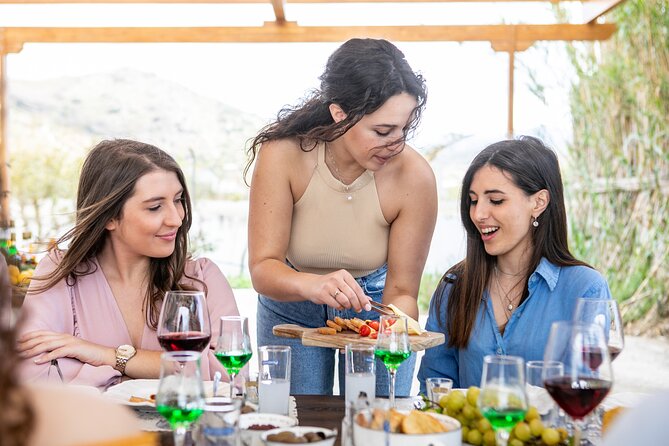Citron Tasting and Distillery 1-Hour Guided Tour in Naxos - Unique Aspects of the Tour