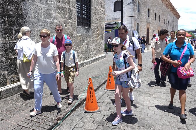 City Tour in Santo Domingo Leaving From Punta Cana - Traveler Reviews and Feedback