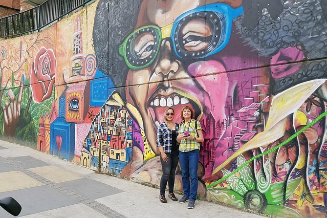 Comuna 13 Graffiti Tour With Metrocable - Tips for Your Visit