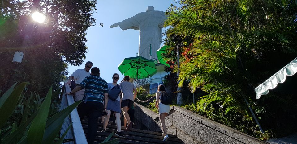 Corcovado, Sugarloaf Mountain, and Selarón Steps 6-Hour Tour - Customer Experience Ratings