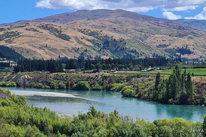 Cromwell Wine Tasting Tour Using Classic Car - Booking Details