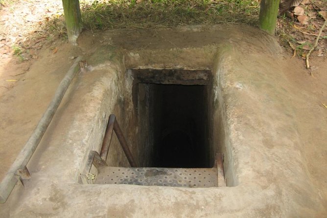 Cu Chi Tunnels and Cao Dai Temple Private Tour Full Day - Pickup and Meeting Details