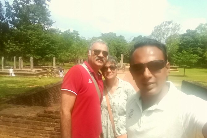 Day Tour Sigiriya to Anuradhapura - Whats Included