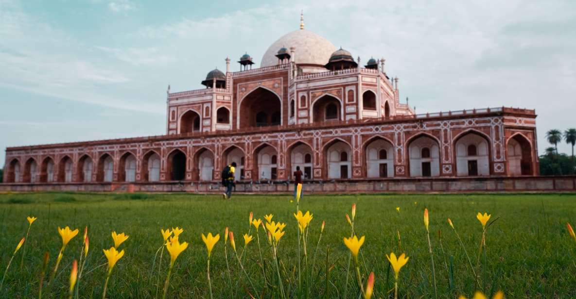 Delhi Layover Tour: Old & New, Airport to City With Transfer - Must-See Attractions