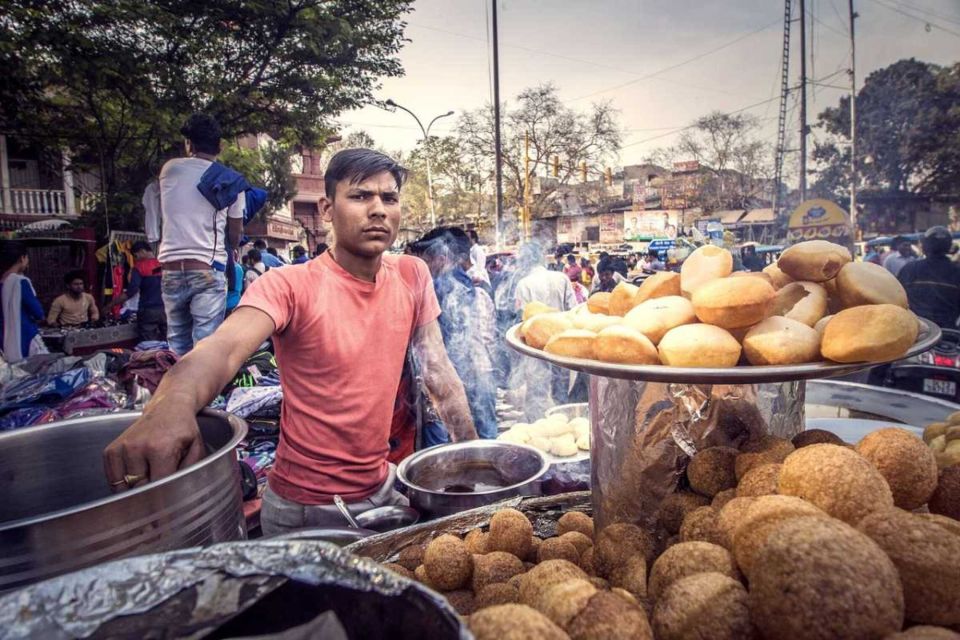 Delhi: Street Food Walking Tour of Old Delhi With Tastings - Important Health and Safety Tips