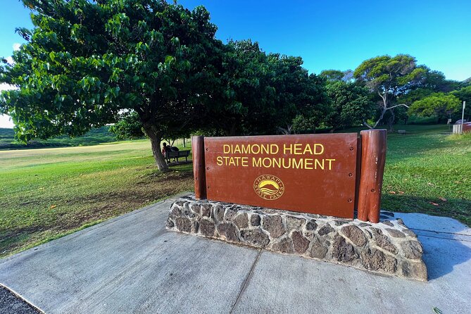 Diamond Head Hiking and Oahu Island Experience Feat. North Shore - Transportation Details