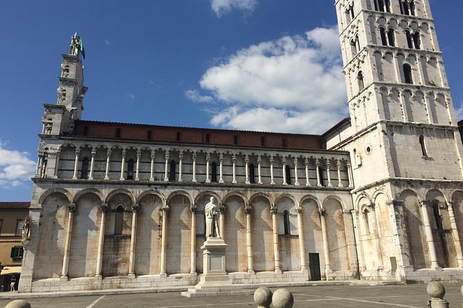 Discover Lucca's Secrets on a Guided Walking Tour - Stroll Through Cobblestone Streets