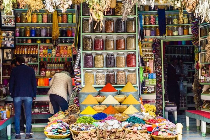 Discover Old Delhi: 4-Hour Evening Walking Tour Includes Guide & Dinner - Booking Details