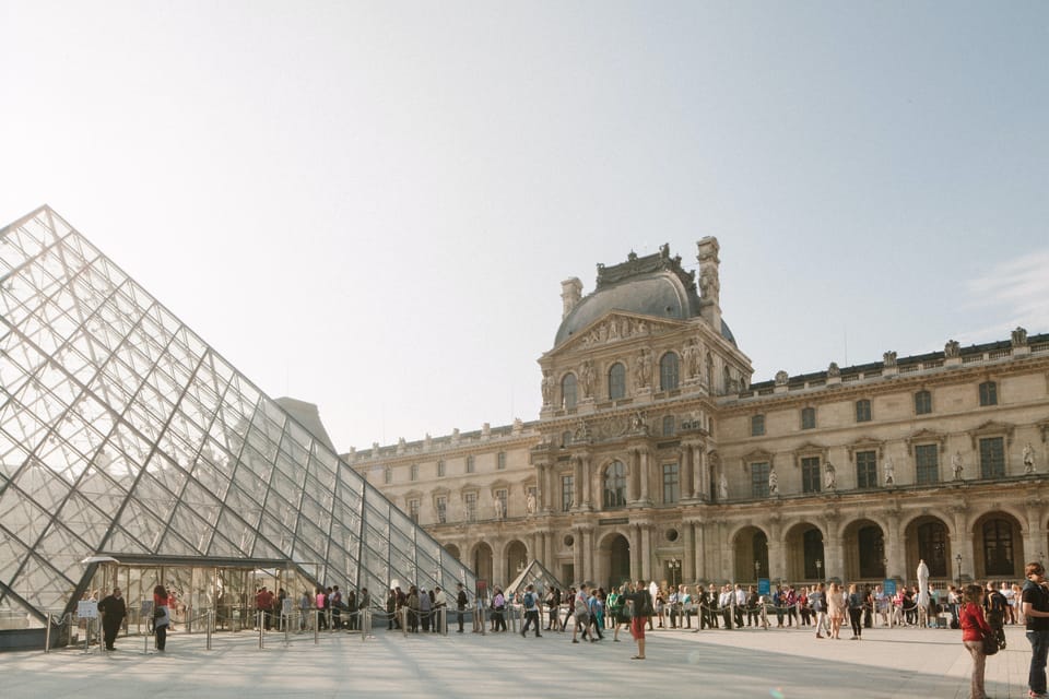 Discover Paris: Private Tour From Le Havre With Expert Guide - Transportation and Accessibility