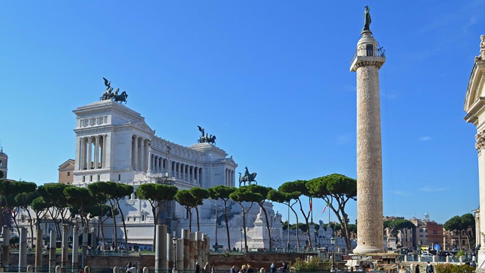 Discover Rome: Walking Tour - Piazza Navona