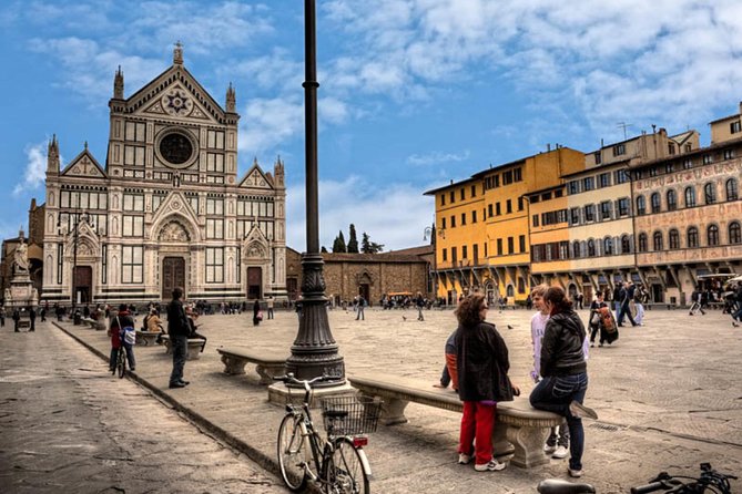 Discover the Art and History of Santa Croce Basilica in Florence - Franciscan Influence and Heritage