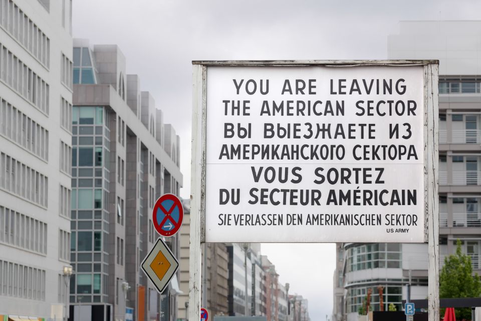 Divided Berlin & Cold War: Berlin Wall 2-Hour Tour - Booking Information