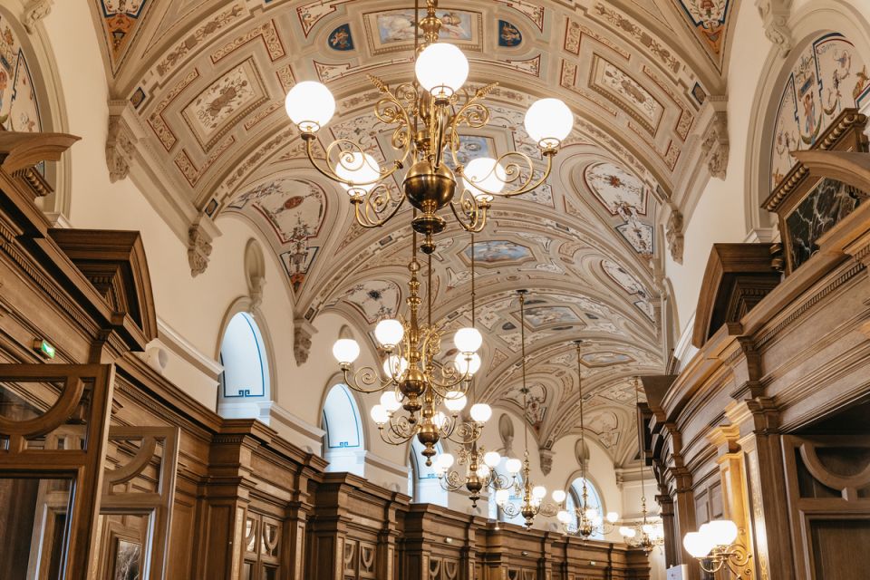Dresden: Semperoper Tickets and Guided Tour - Highlights of the Experience