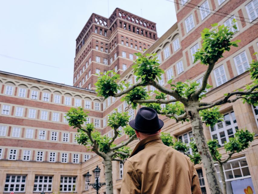 Düsseldorf: Guided Architecture Tour - Participant Information