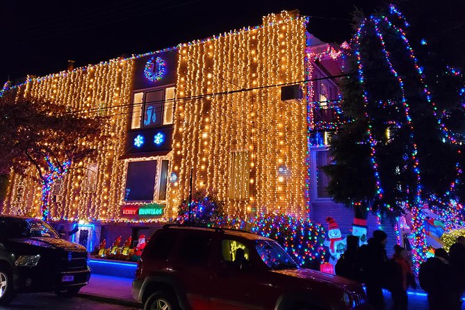 Dyker Heights Christmas Lights Guided Tour - Customer Reviews and Insights