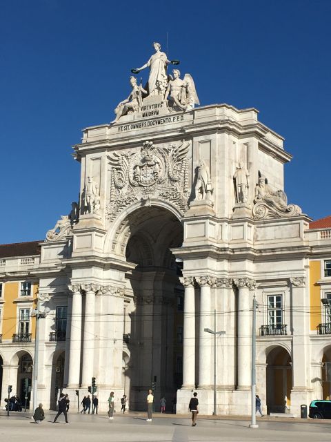 E- Bike Tour From the Heart of Lisbon to the Tower of Belém - Biking Details