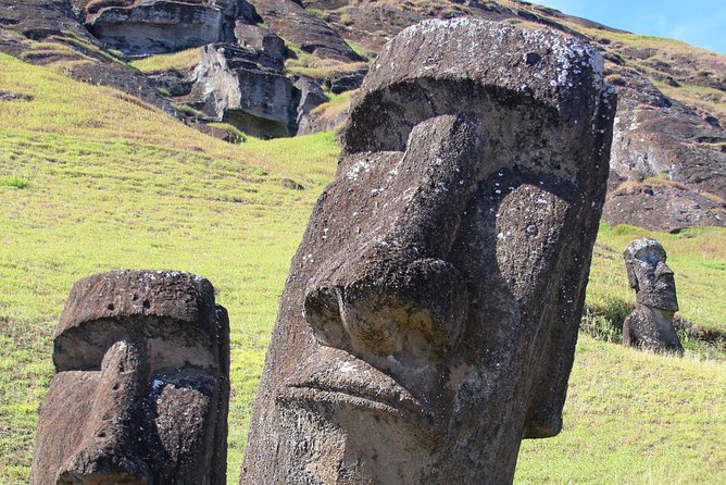 Easter Island Full-Day Tour: Ahu Tongariki, Rano Raraku and Anakena Beach - Recommendations and Tips