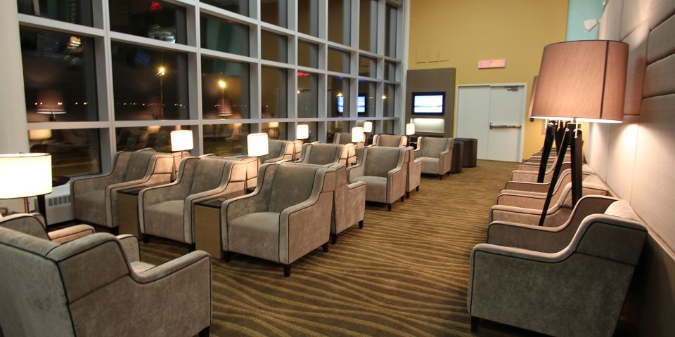 Edmonton International Airport (YEG): Premium Lounge Entry - Lounge Access Requirements