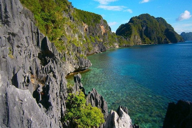 El Nido Island Hopping Tour a With Lunch - Meeting Location