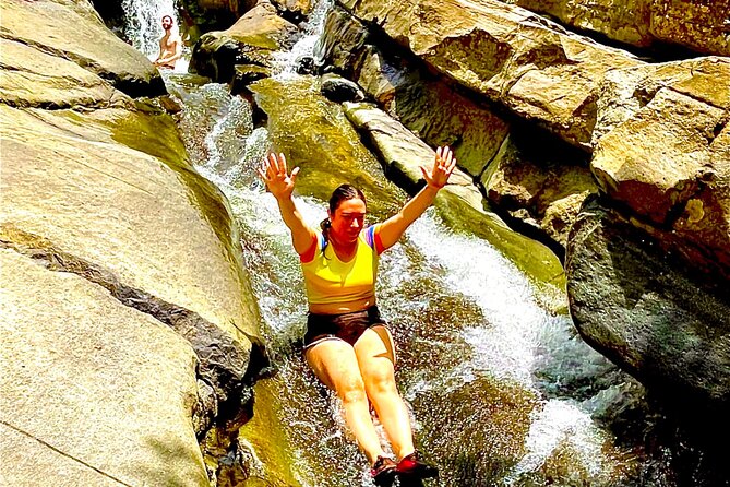 El Yunque Rainforest Tour With Waterslides and Beach Stop - Safety Guidelines and Accessibility