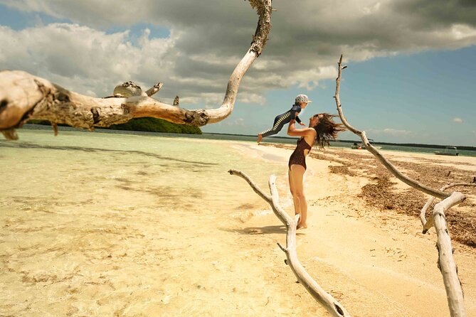 Experience on a Boat off the Beaten Track of the Most Beautiful Lagoon in Guadeloupe - Discovering Secluded Islets and Mangroves