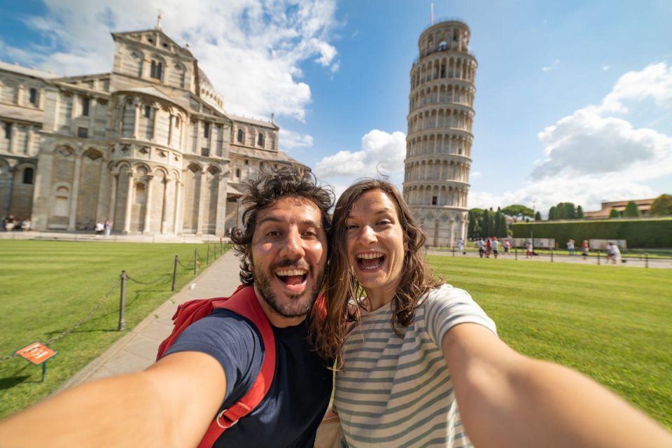 Exploring Pisa – Walking Tour for Couples - Piazza Vittorio Emanuele II