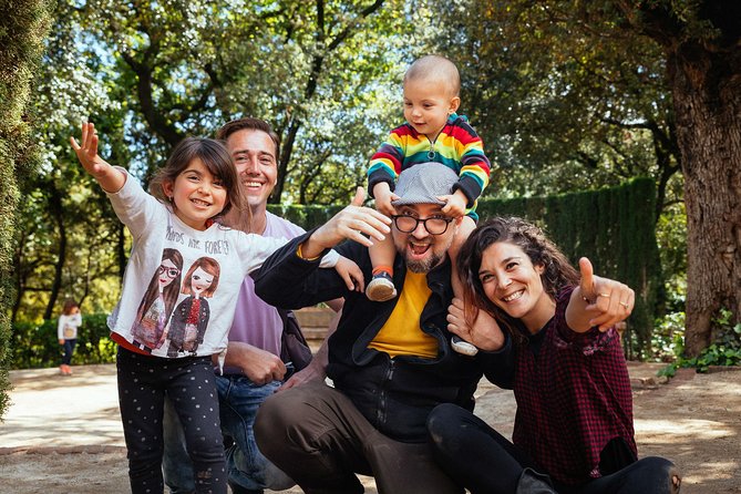 Family Friendly Barcelona Private City Tour - Meeting Point and Accessibility