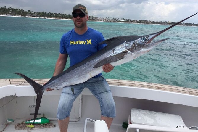 FISHING PRO CHARTERS - Boat Excursion - Divina - Fishing Experience Highlights