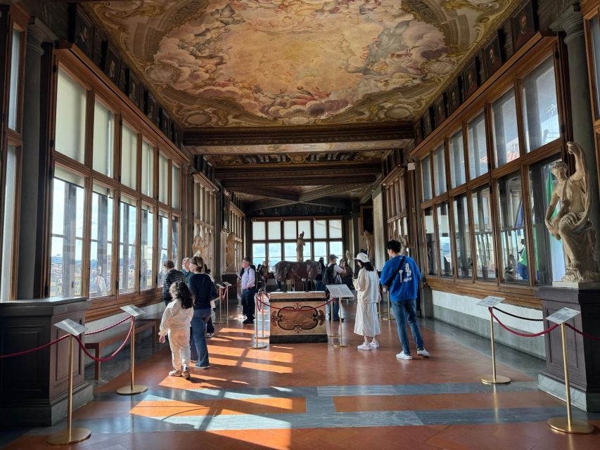 Florence: Uffizi Gallery Skip-The-Line Ticket With Escort - Meeting Point Details